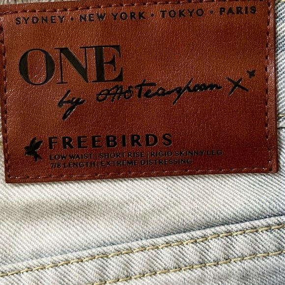 One X ONE TEASPOON Freebirds Low Waist Short Rise Skinny Jeans 27 Distressed - Picture 11 of 15